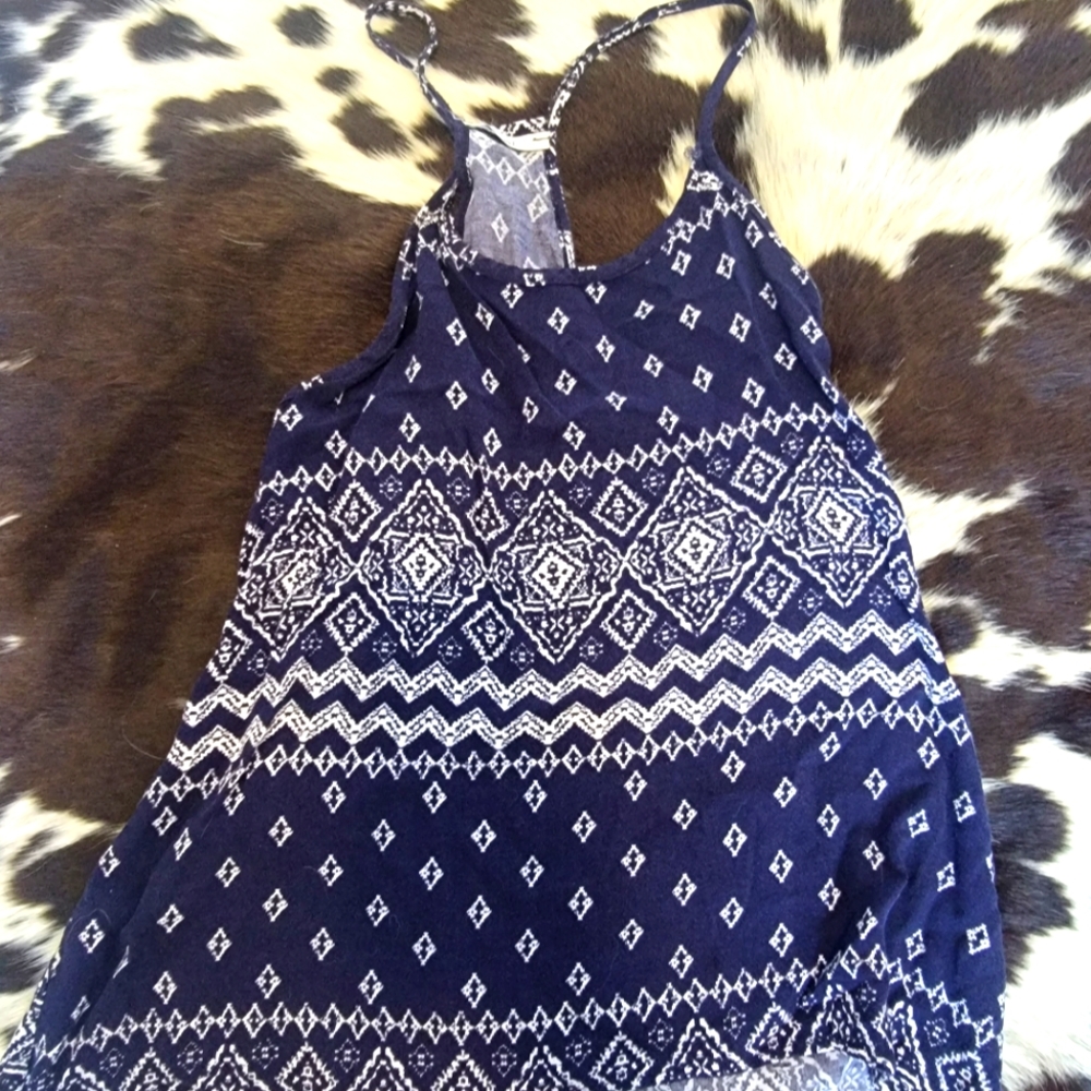 Light weight boutique tank